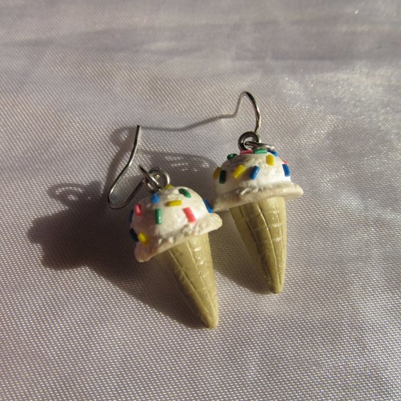 🌈Deal! Food Earring Pack🌈 - Picture 4 of 5